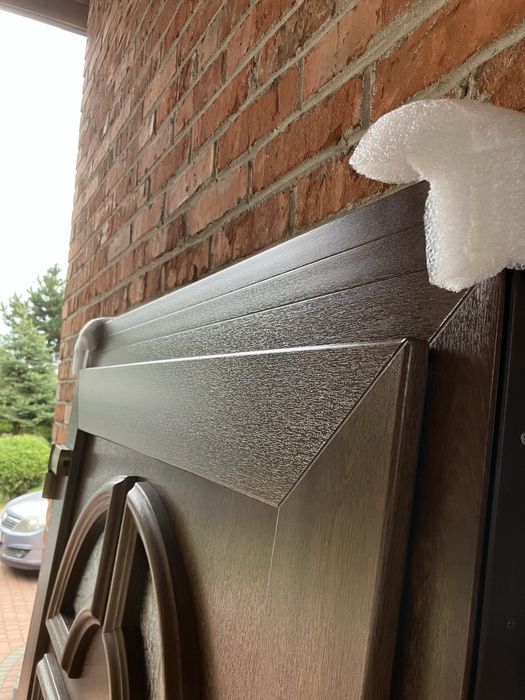 Nowe drzwi firmy Petecki