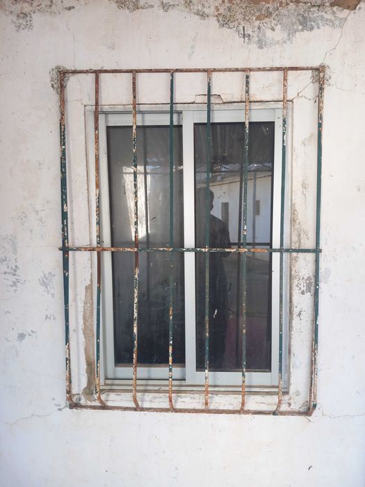 Grade de janela 92 x 125 cm