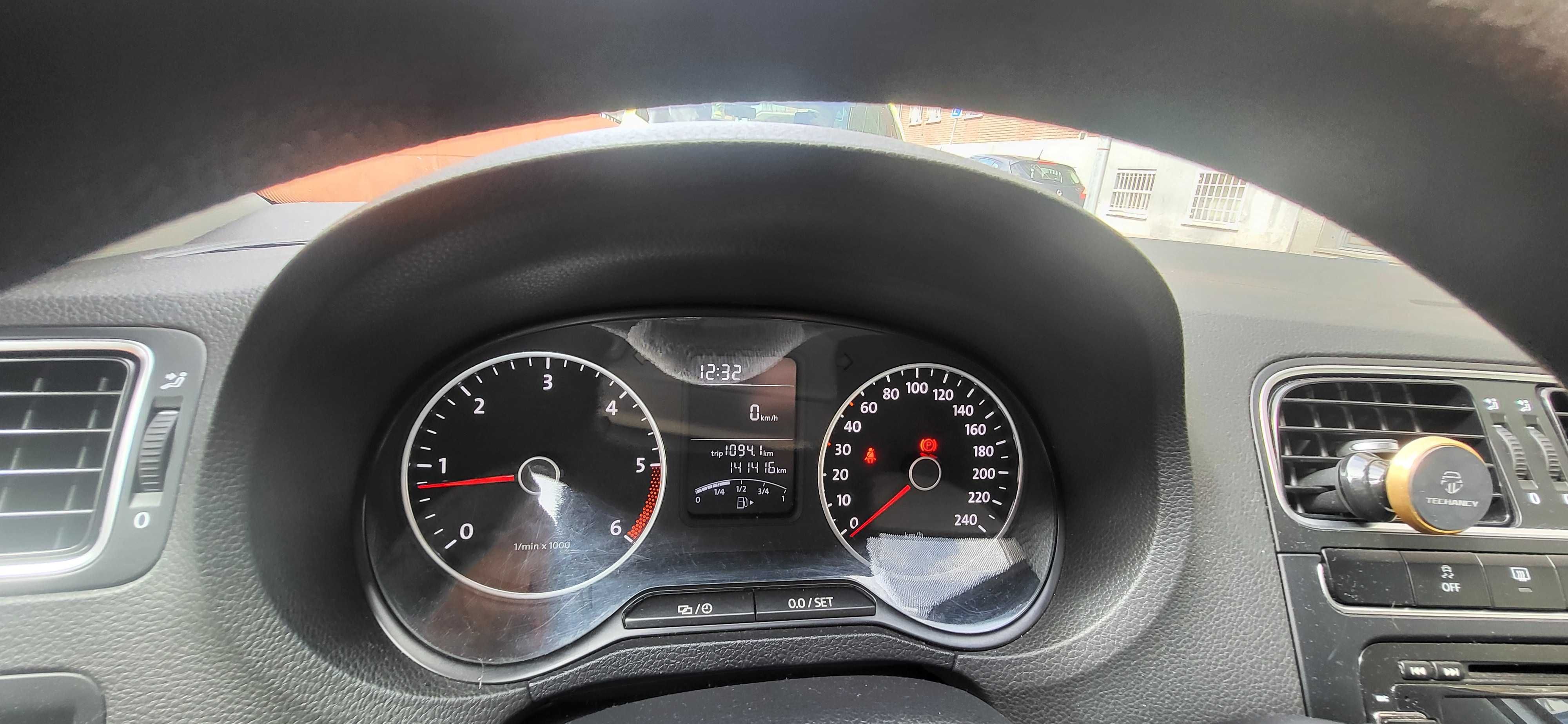 Vendo VW Polo 1.6 tdi Bluemotion