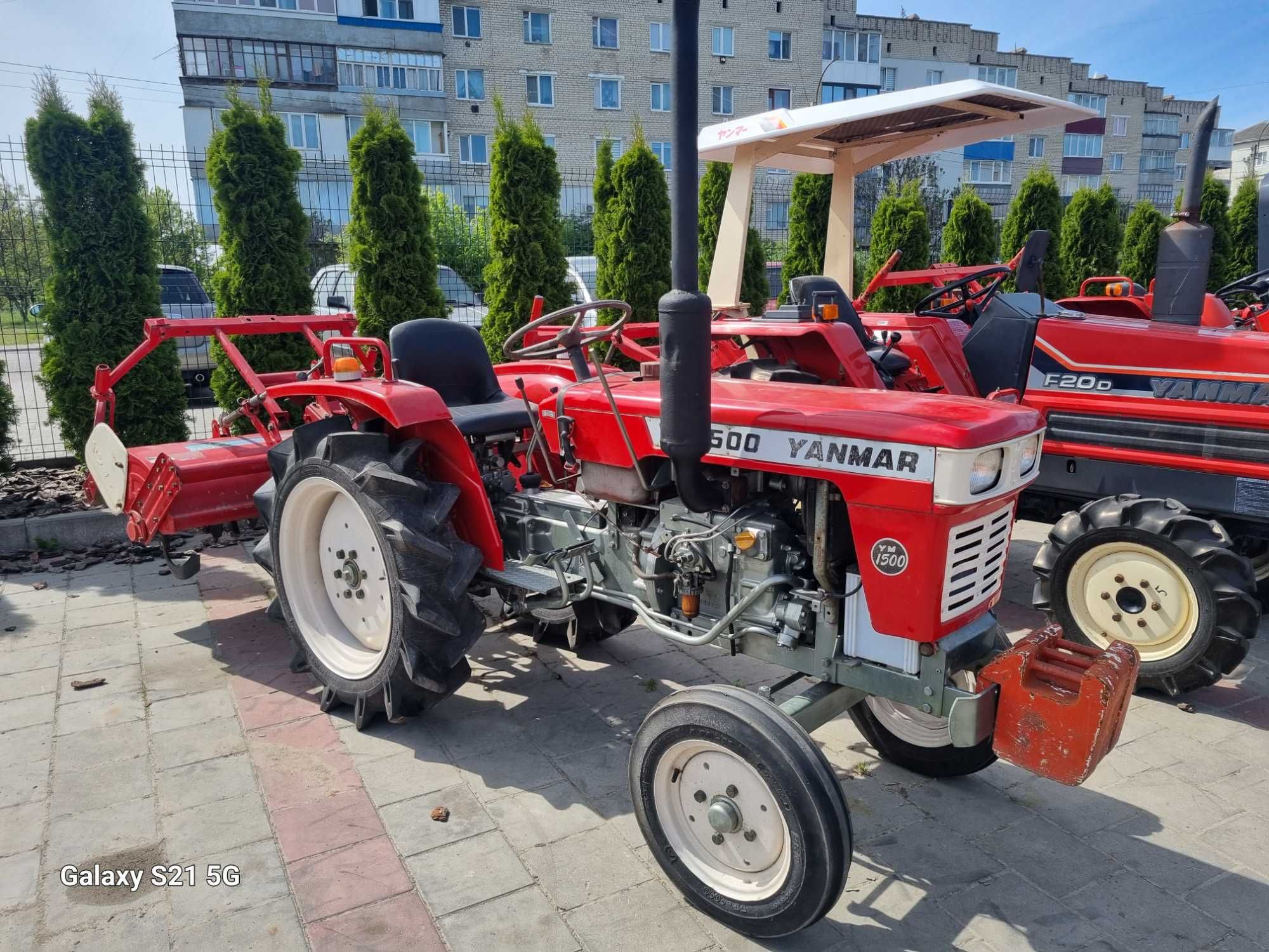 Японський мінітрактор Янмар ЮМ 1500 Yanmar YM 1500