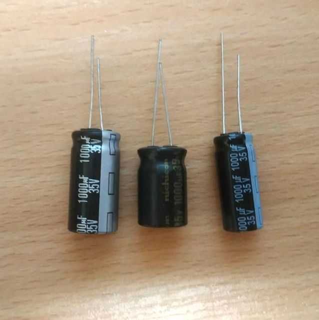 Конденсатор Panasonic 1000mF 35V Sanyo Nichicon