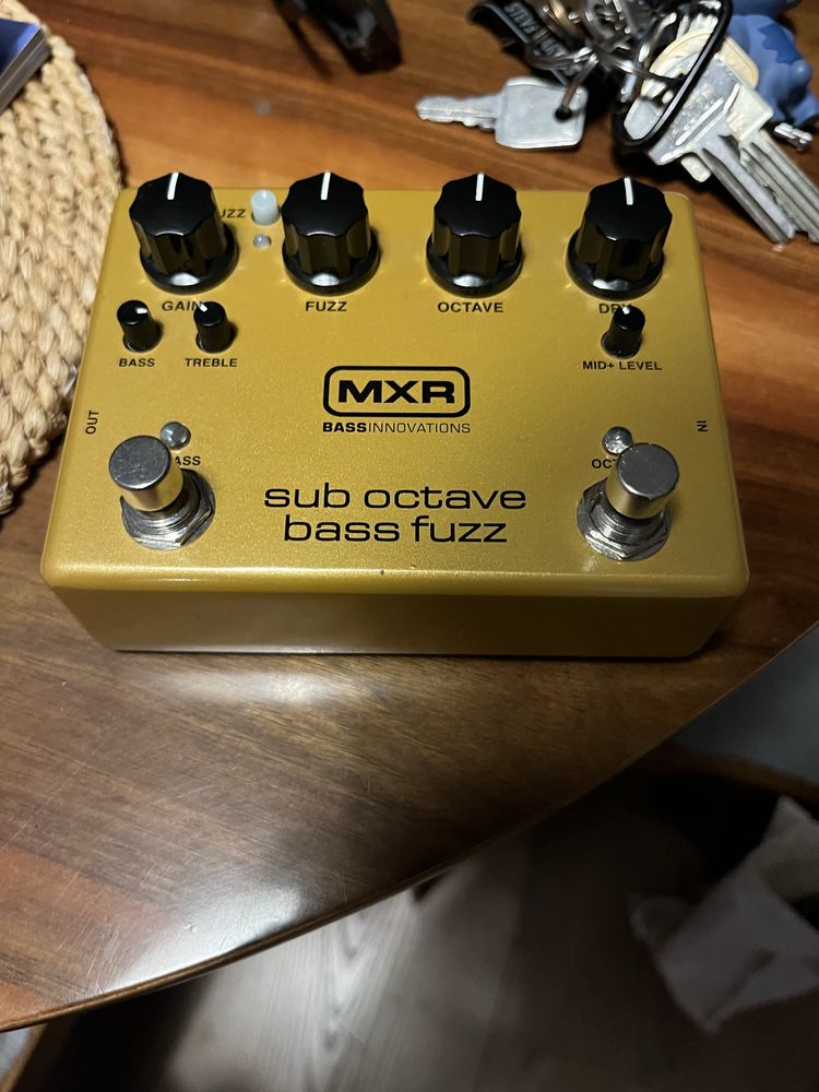 MXR Sub Octave Bass Fuzz efekt basowy