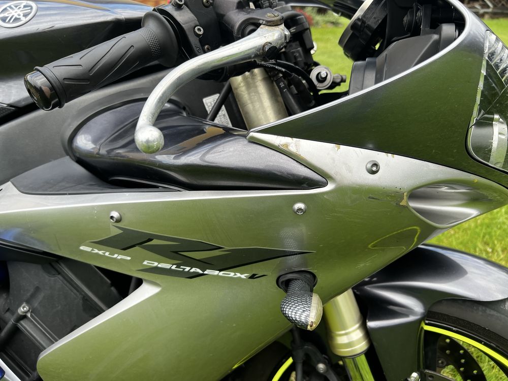 Yamaha R1 RN12 2004