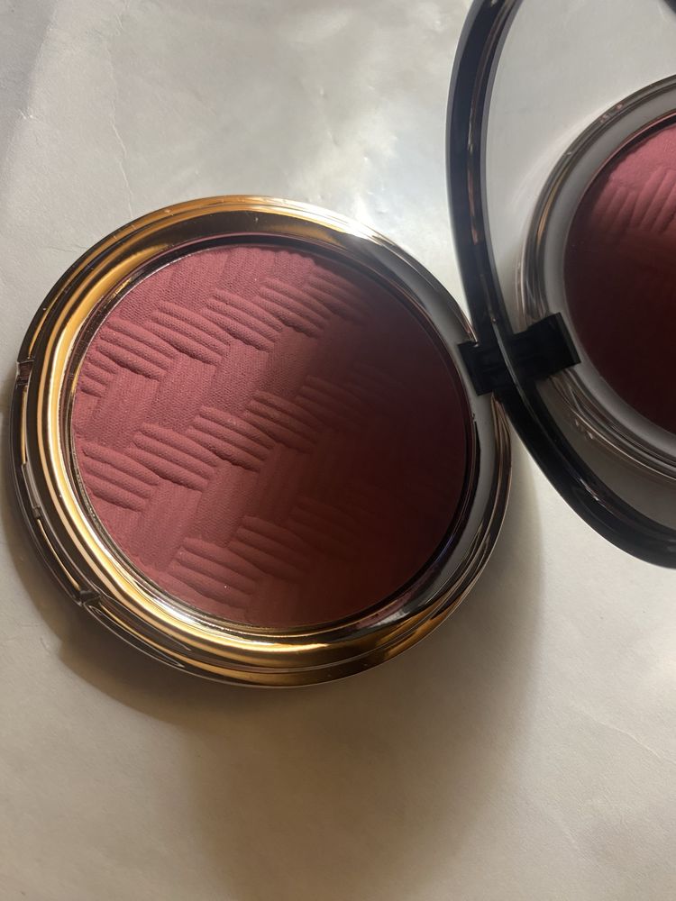 Румʼяна Velour Blush On