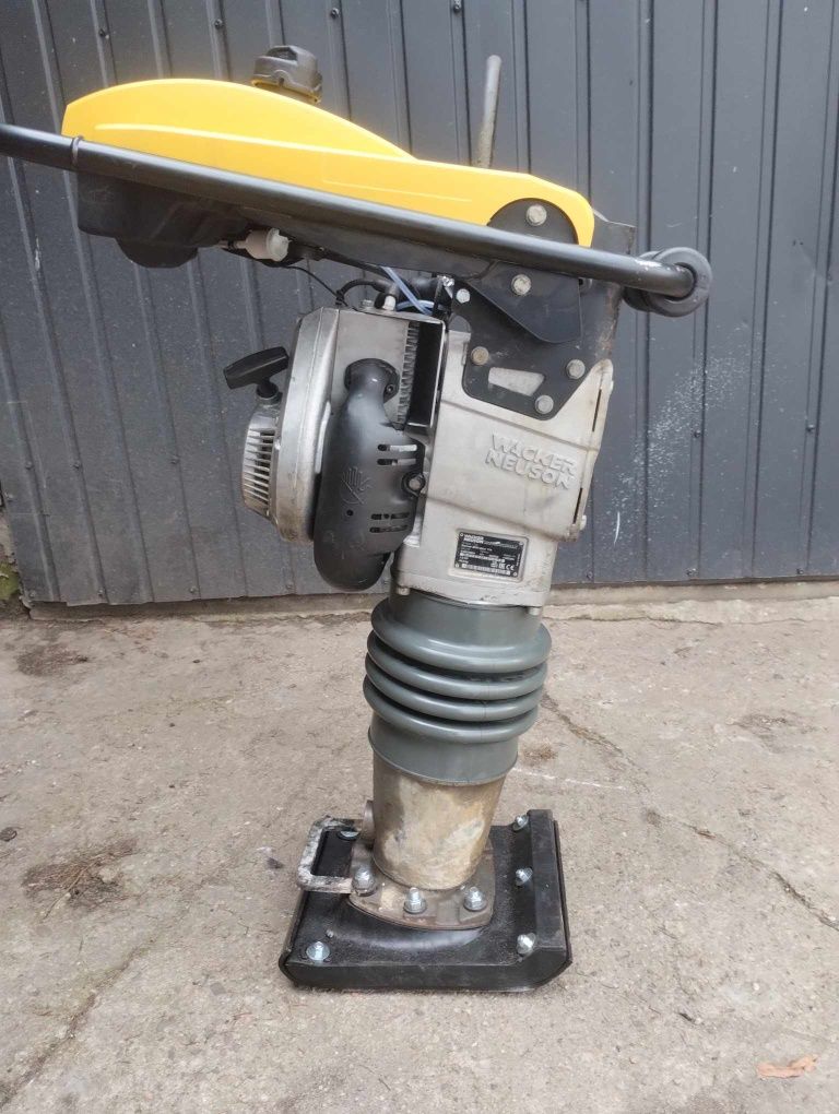 Skoczek Wacker Neuson BS 60