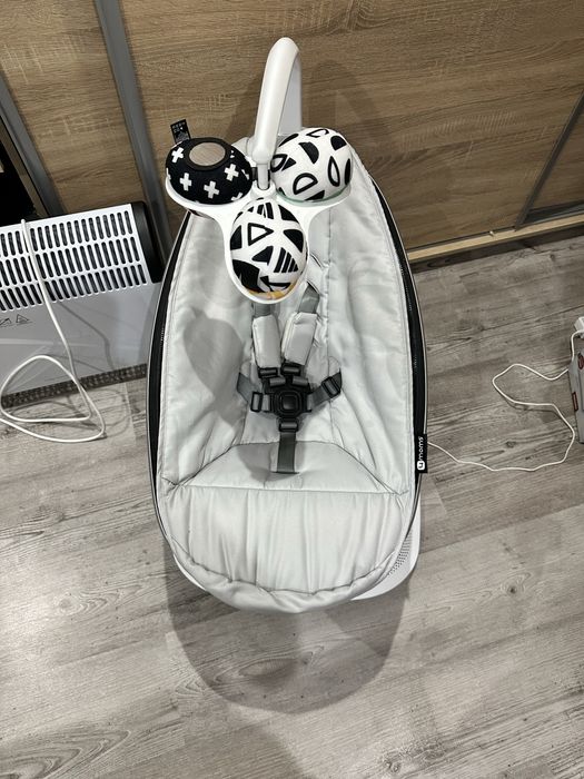 Leżaczek / Huśtawka 4moms mamaRoo 5