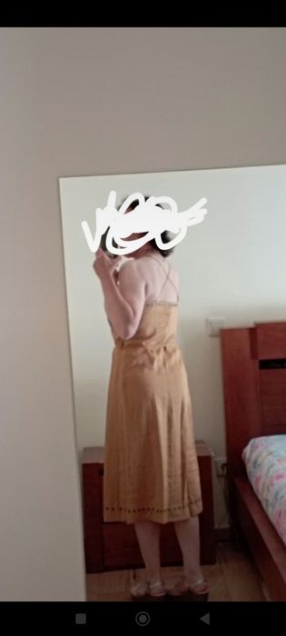Vestido com alças
