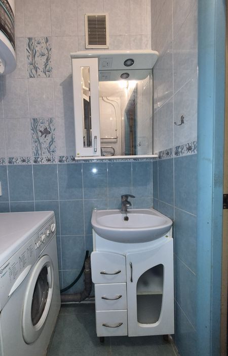 Продам 3х комн 3/5эт квартиру самый Центр города у. Святониколаевская!