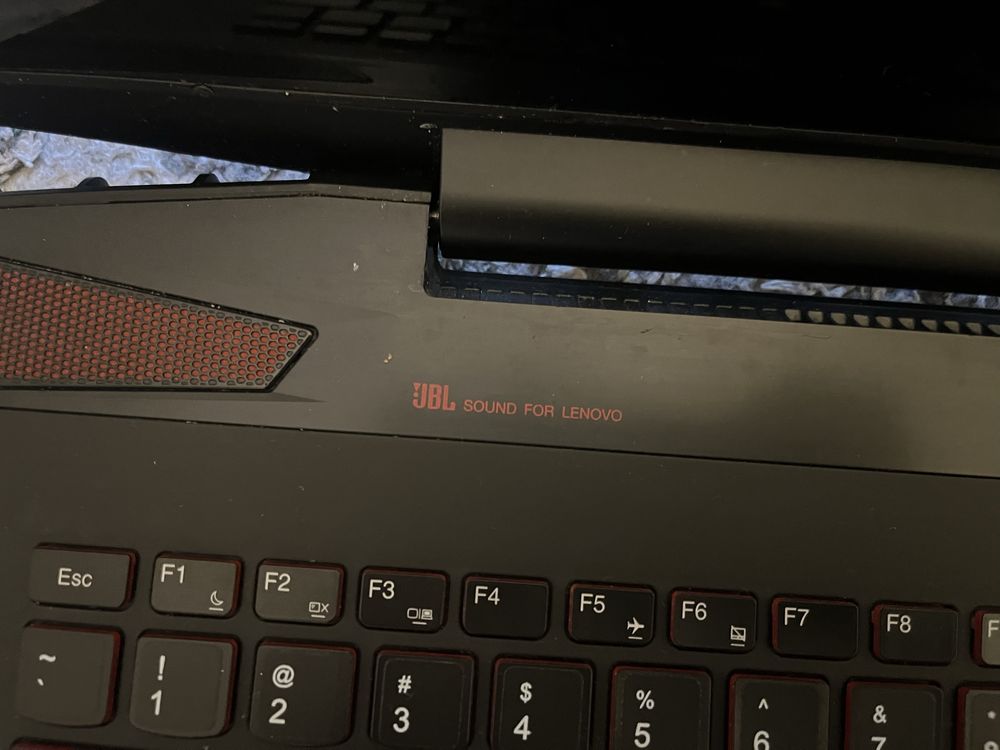 Lenowo Y70-70 touch