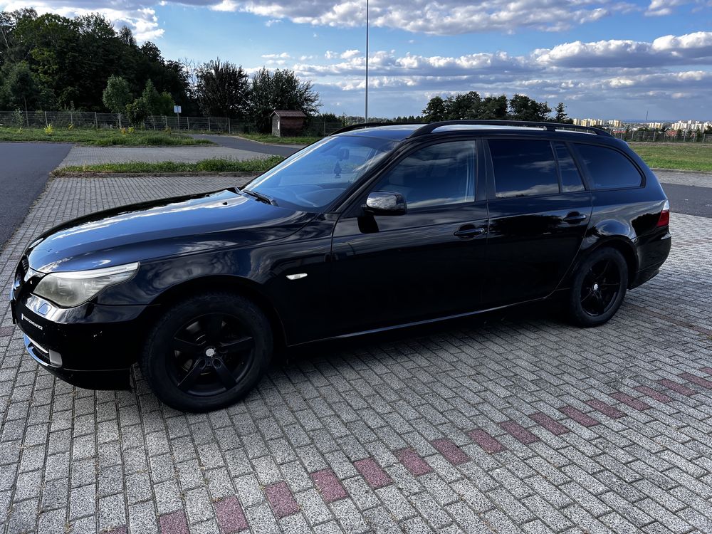 Bmw E61 520d 2.0d 163km lift Android Czarna LCI