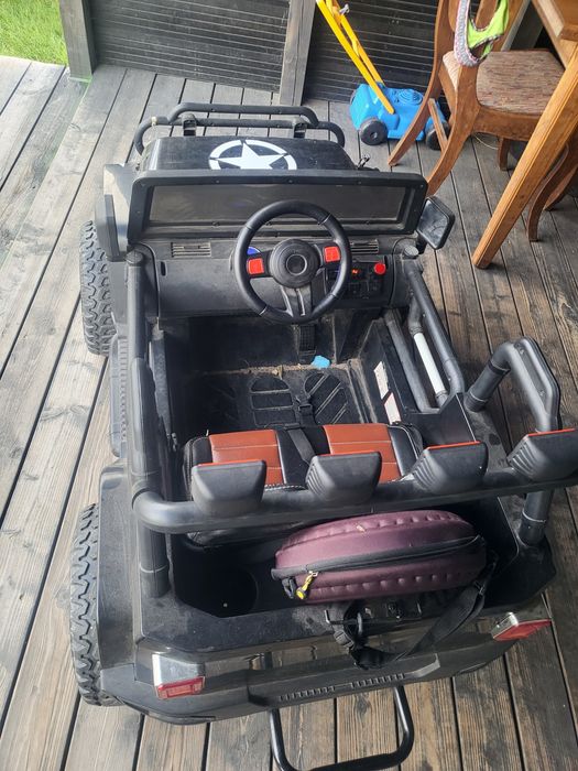 Auto samochód na akumulator monster Jeep 4x4 duży