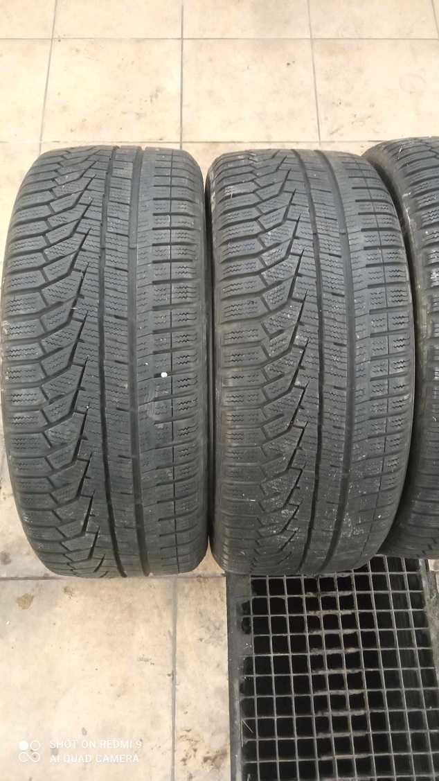 Ładne Opony zimowe 3szt.Hankook Evo2.225/45R17.bieżnik 7mm.DOT4217.