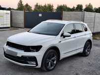 Volkswagen Tiguan 4x4 DSG R Line