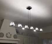 Candeeiro Faladesa, em led, com 8 pontos de luz