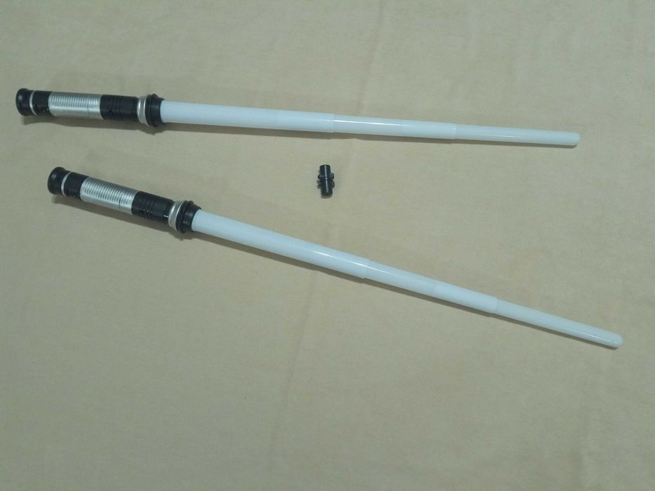 Лазерные мечи по мотивам космической саги "Звездные войны"