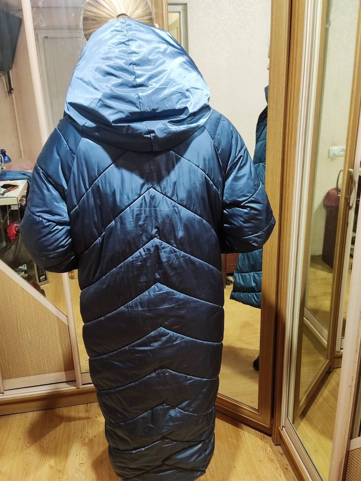 Продам зимова куртка