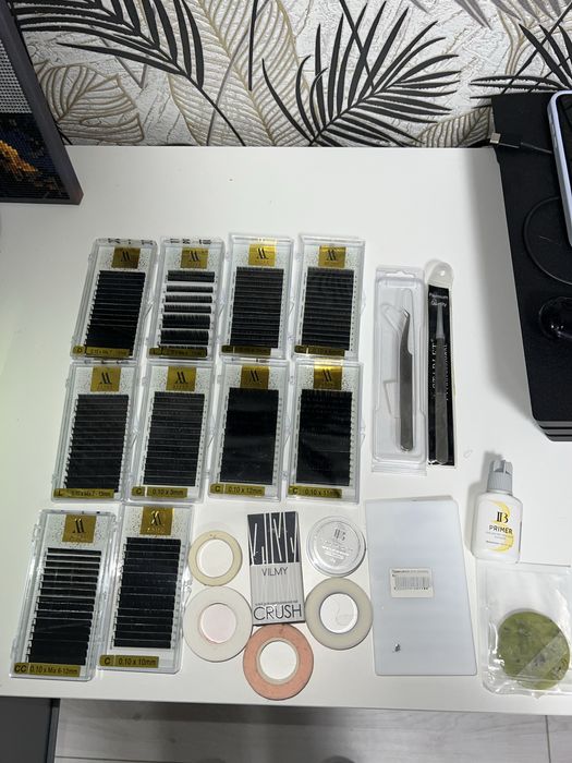 Матеріали для нарощування вій