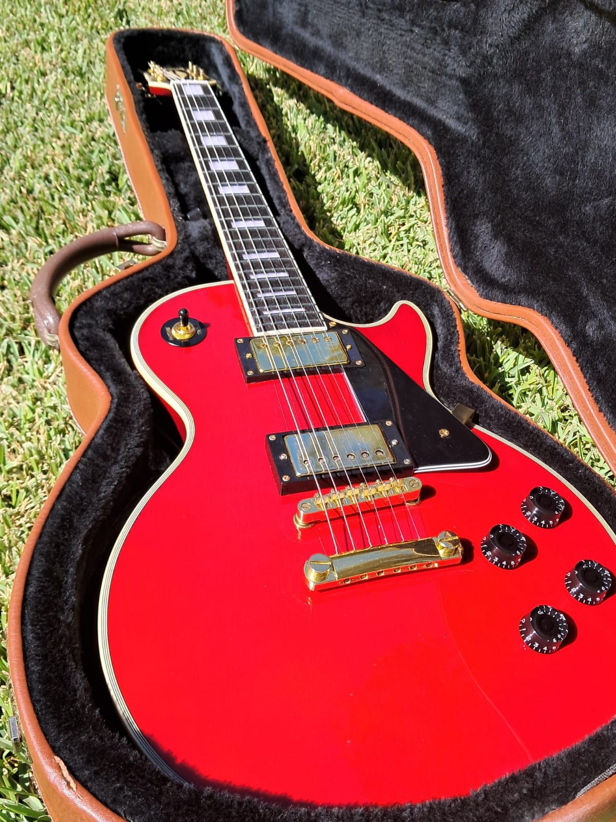 Guitarra les paul com seymour duncan sh4