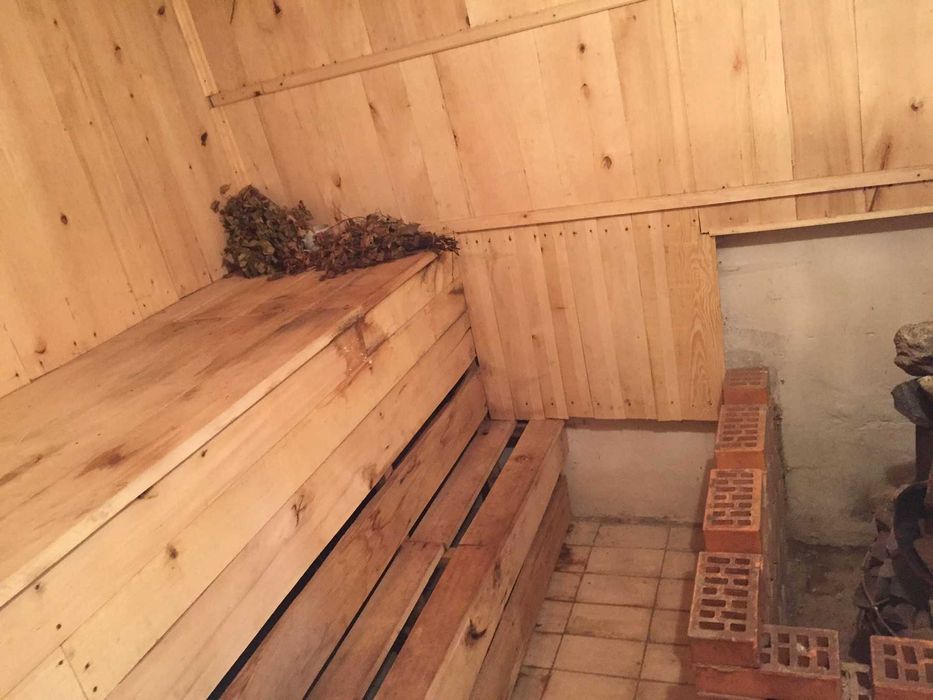 Продам виробництв. складську базу + 1,167 га земля м Корюківка