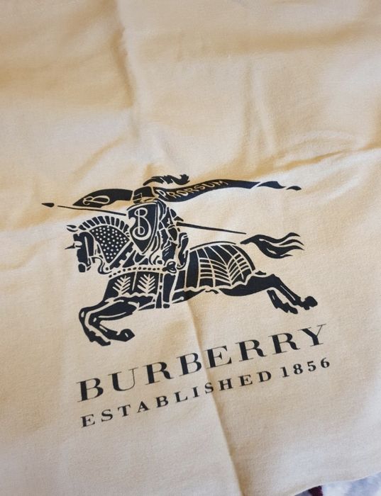 Burberry torebka