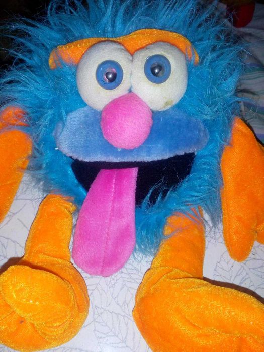 міккі маус,кішка,качка,пан Коцький та інші