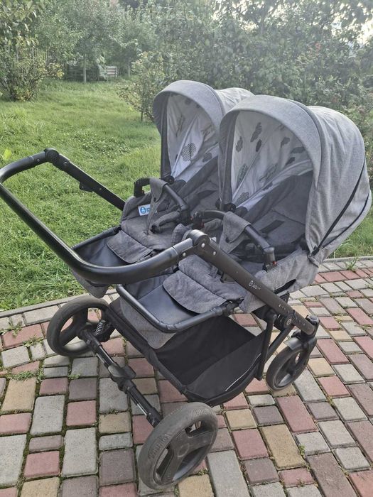 Продам коляску для двійні Jedo