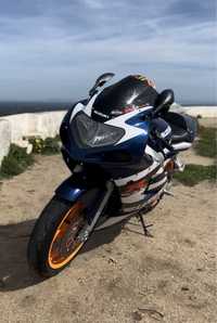 Suzuki GSX-R 600 K1