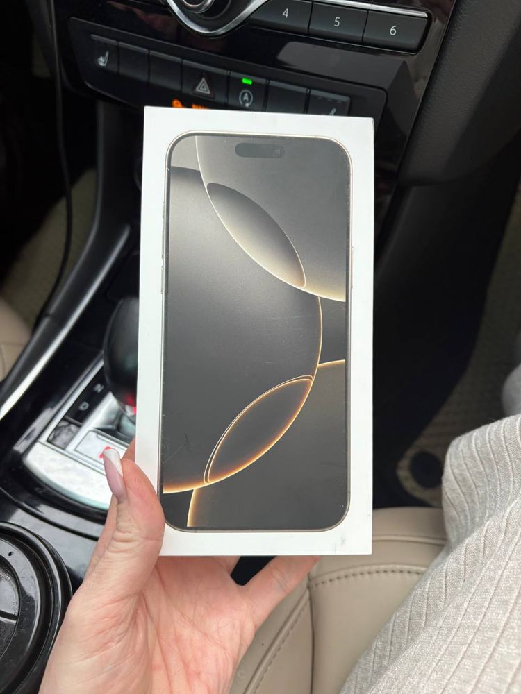 ИДЕАЛ!!! IPhone 16 Pro Max natural titanium физ. сим, 100% АКБ