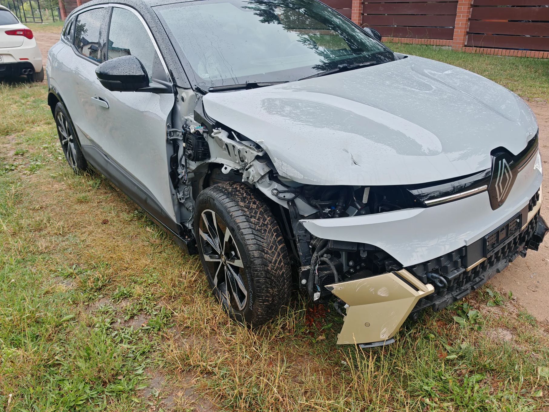 Renault Megane Renault Megane e-tech EV60 Iconic full