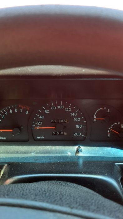 Deewo Nexia 1.5 бензин