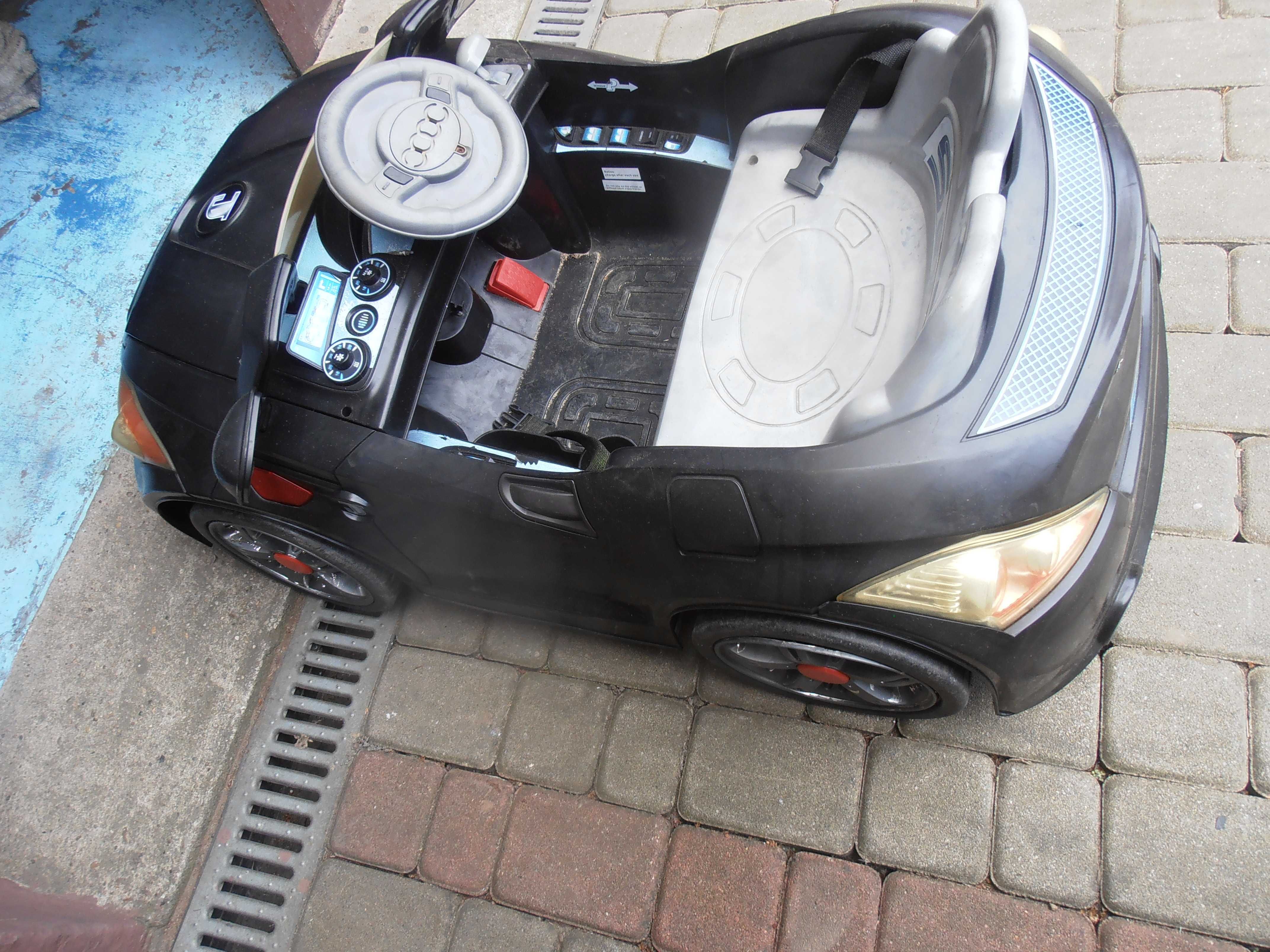 Auto elektryczne wysyłka