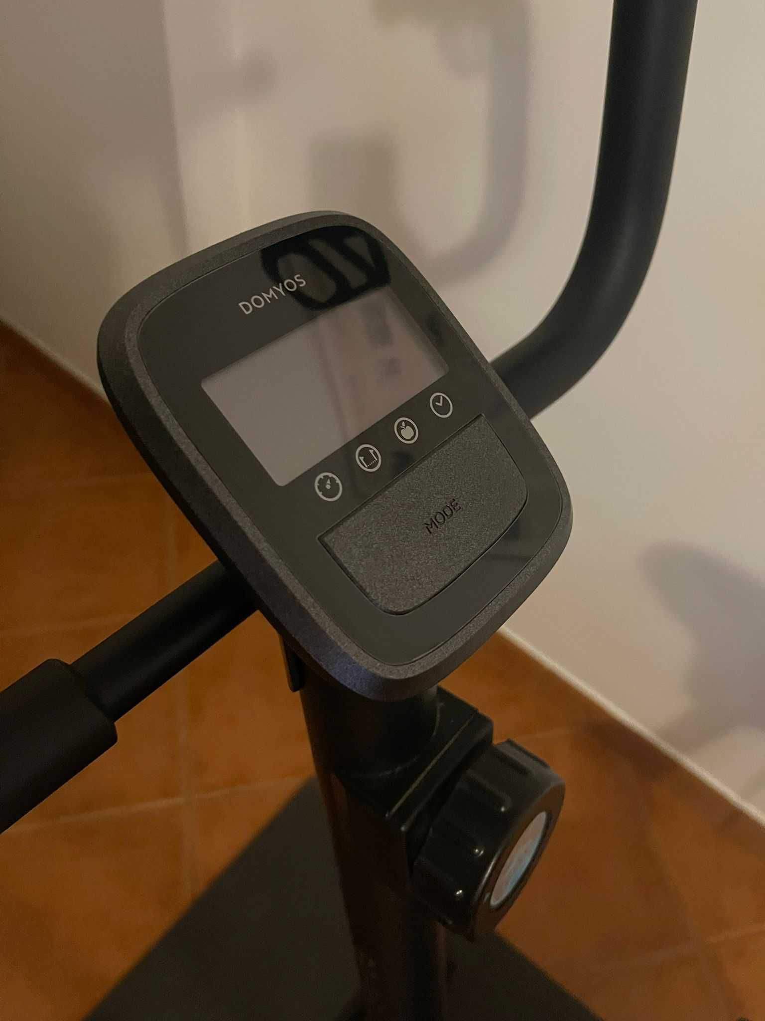 Bicicleta Estática - Decathlon Domyos 03