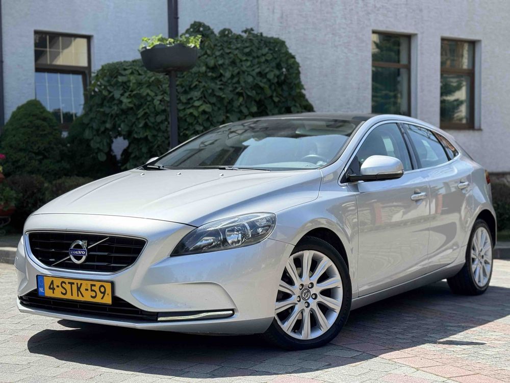 Volvo V40 1.6 diesel 2014