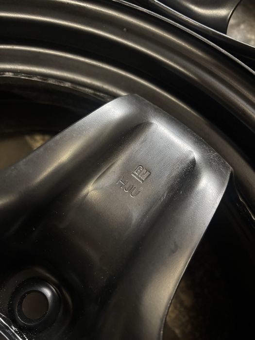 komplet felg strukturalnych 17” 5x115 nowe