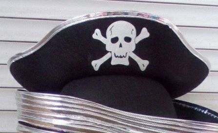 Шляпа Пирата череп