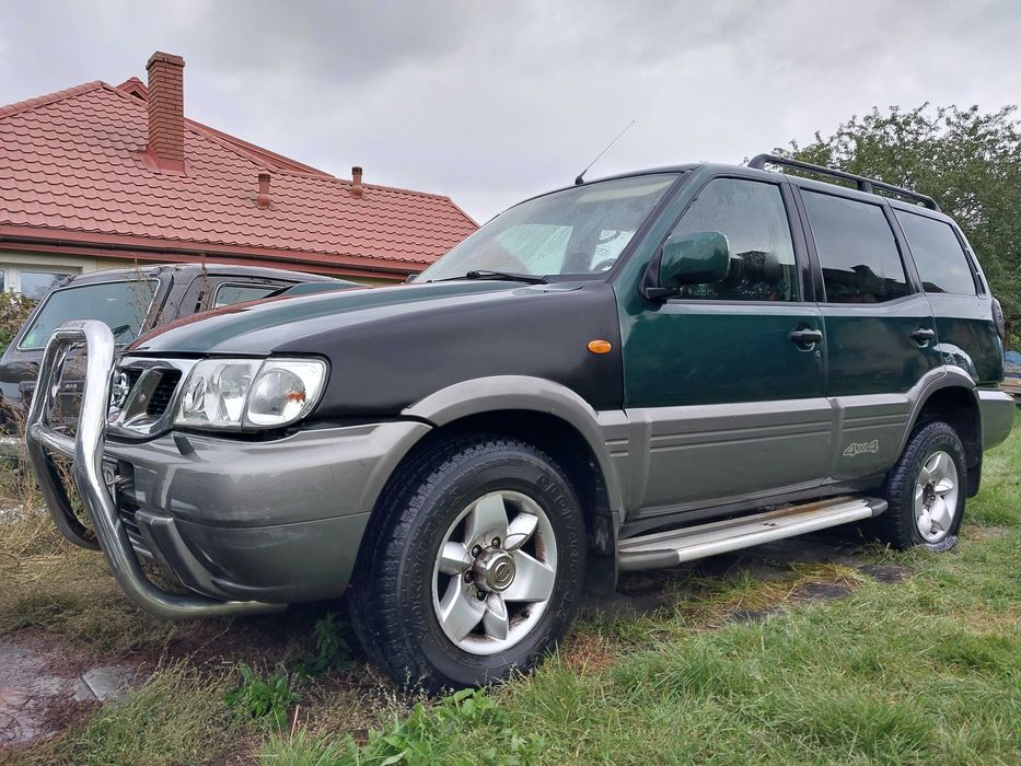 Nissan Terrano II 2002r 2953ccm diesel 229000km ZIELONO-CZARNY