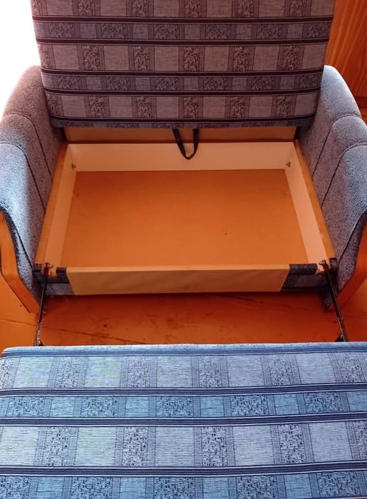 REZERWACJA Sofa rozkładana ze skrzynią na pościel