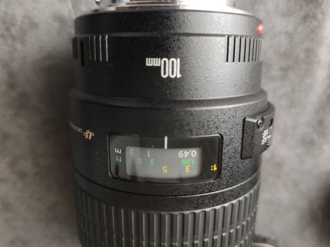 Canon EF 100 macro 2.8 USM Ładny stan nowszy model