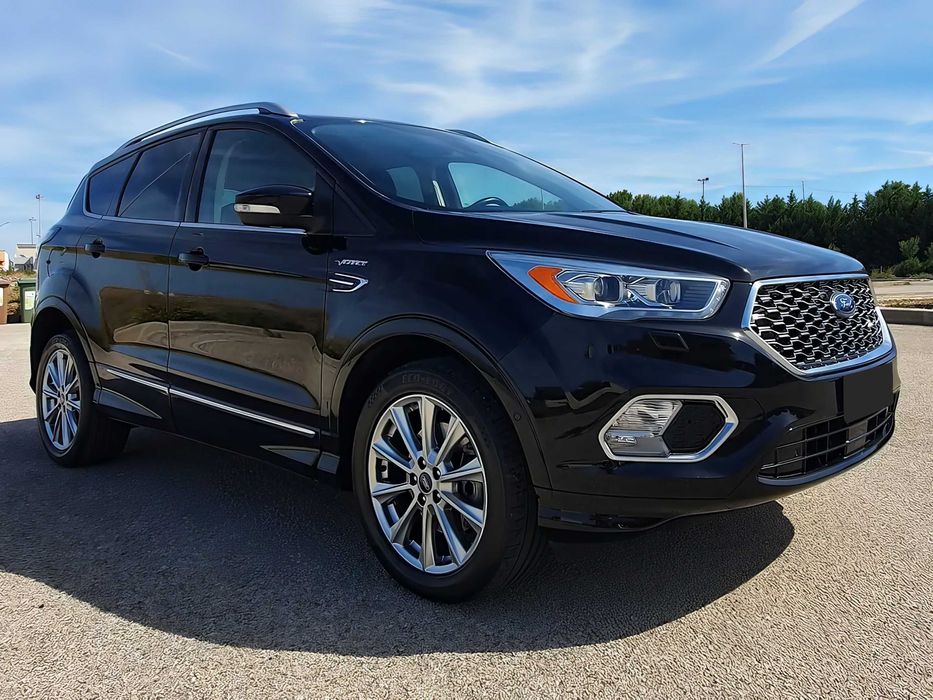 Ford Kuga      2017