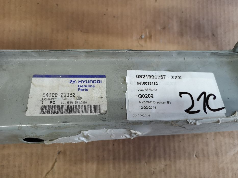 Pas przedni wzrmocnienie przód Hyundai Scoupe S coupe 91- oryg NOWY