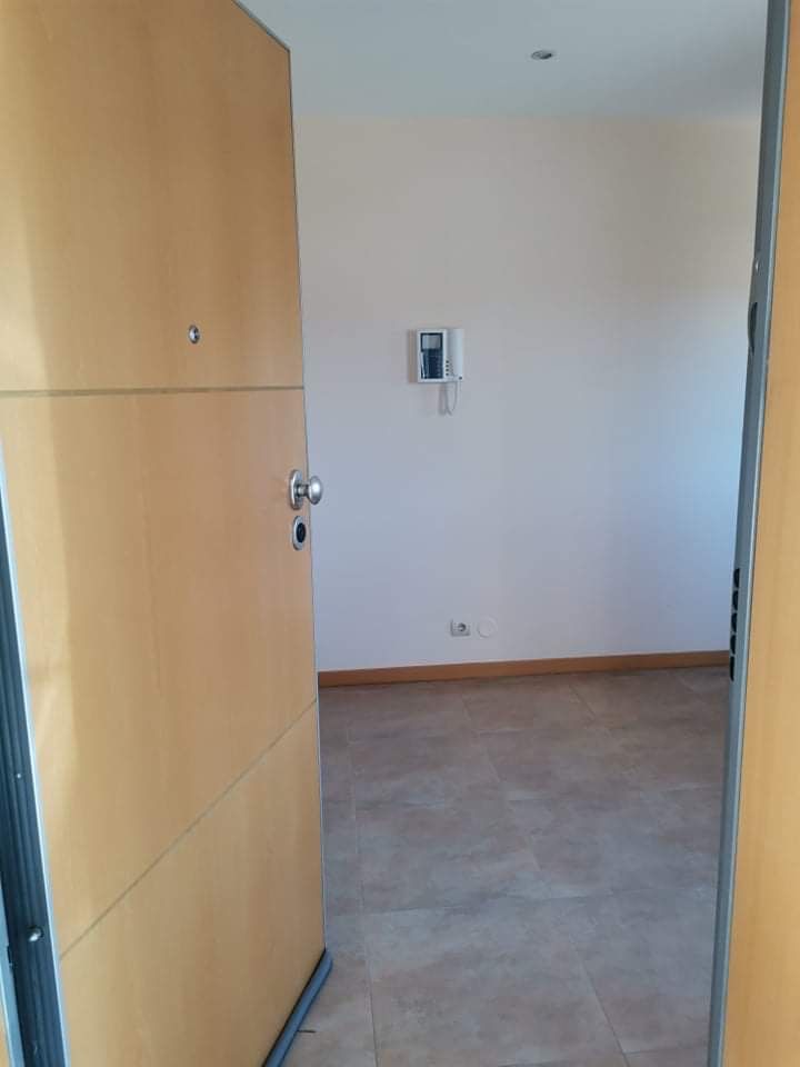 Apartamento T2 em Vila Praia Ancora