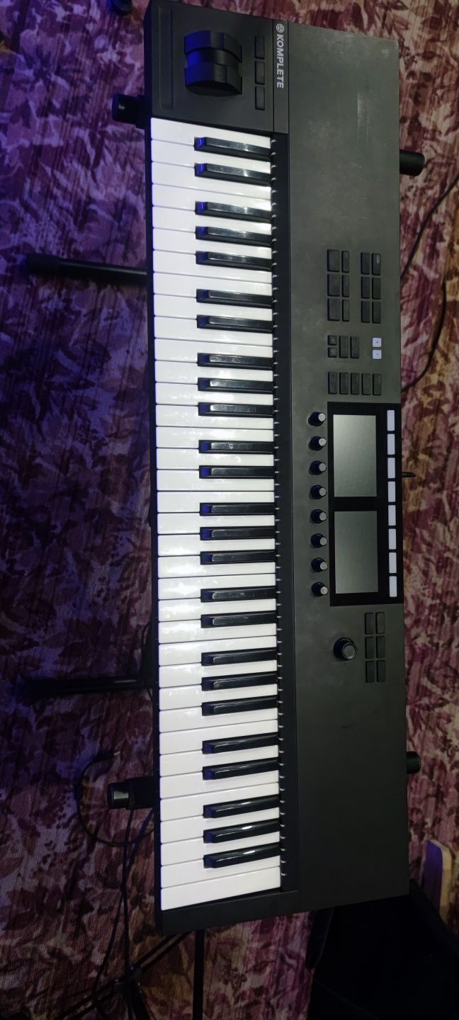 Native Instruments Komplete Kontrol S61 MK2