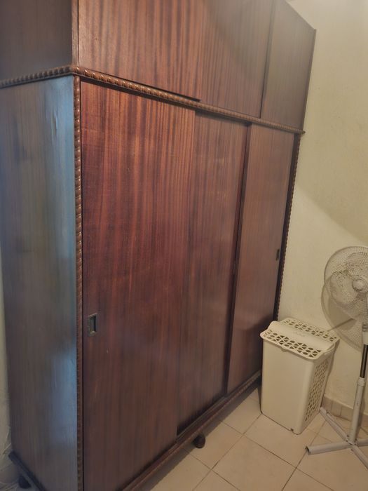 Quarto para arrendar