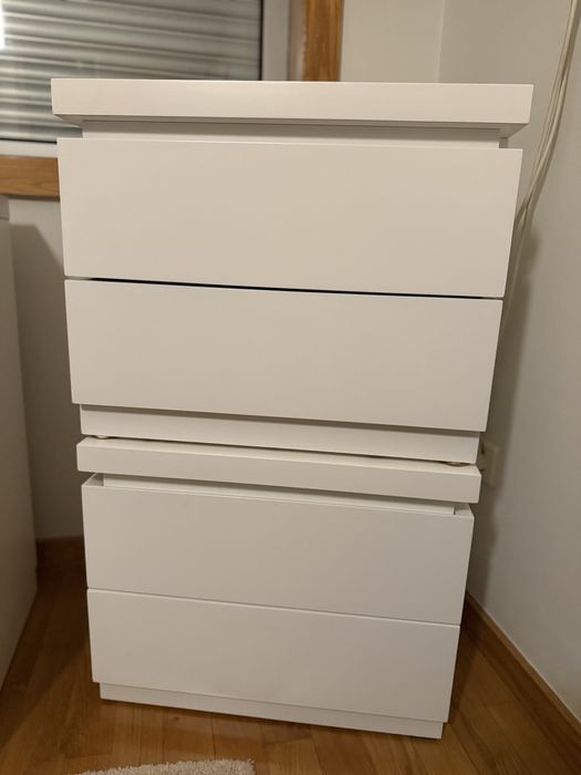 Conjunto de quarto JOM – 2 cómodas + 2 mesinhas de cabeceira lacadas