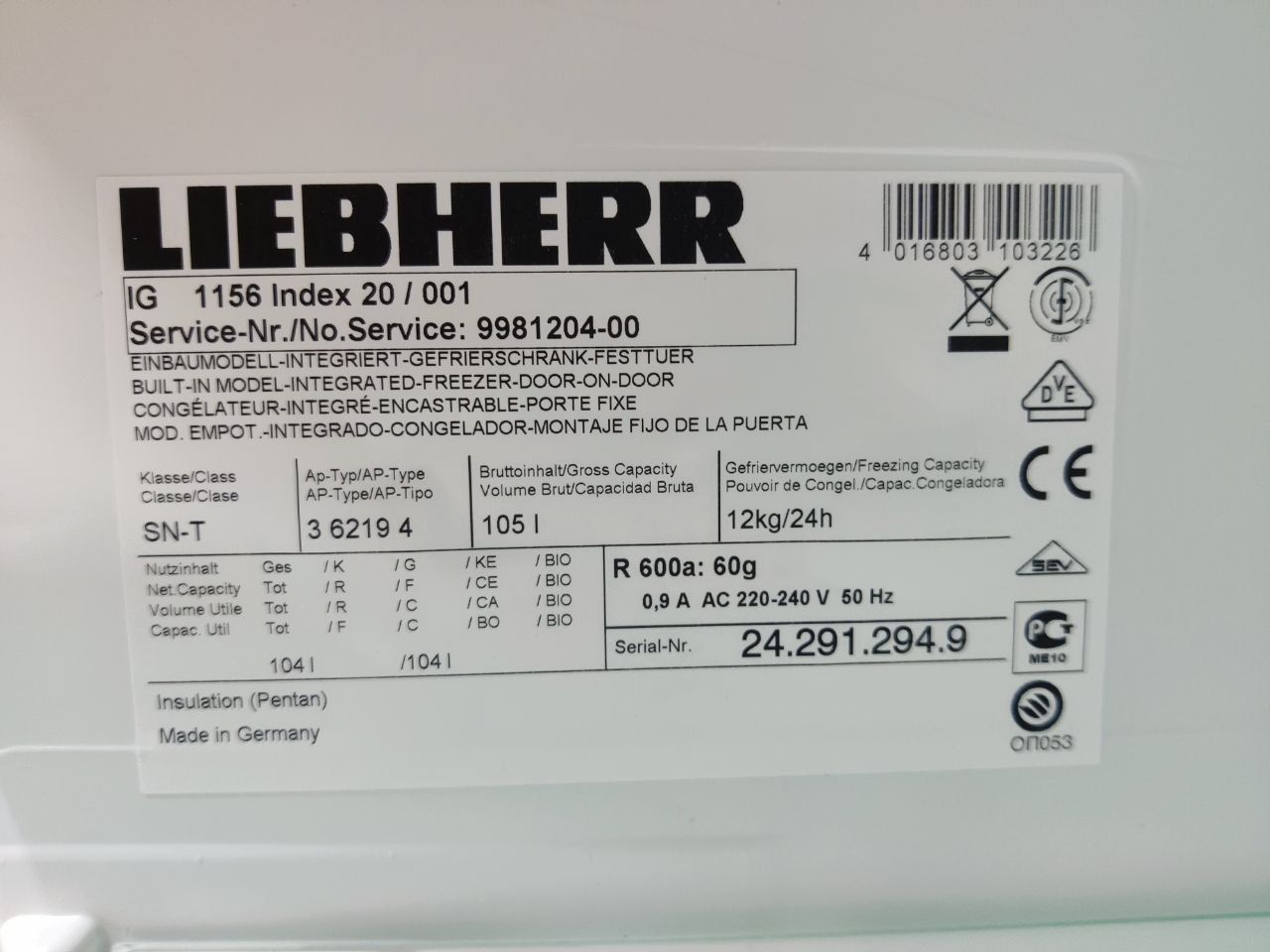 LIEBHERR™ IG1156. Вбудована морозильна камера пенального типу. GERMANY