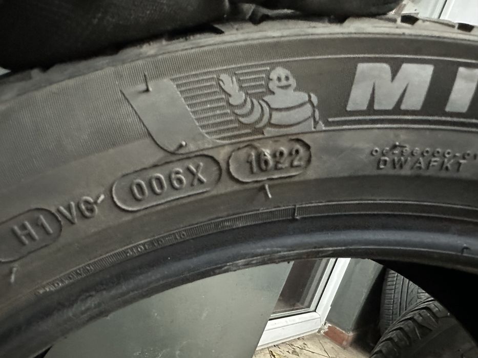 Michelin cross climate 2 225 50 r19