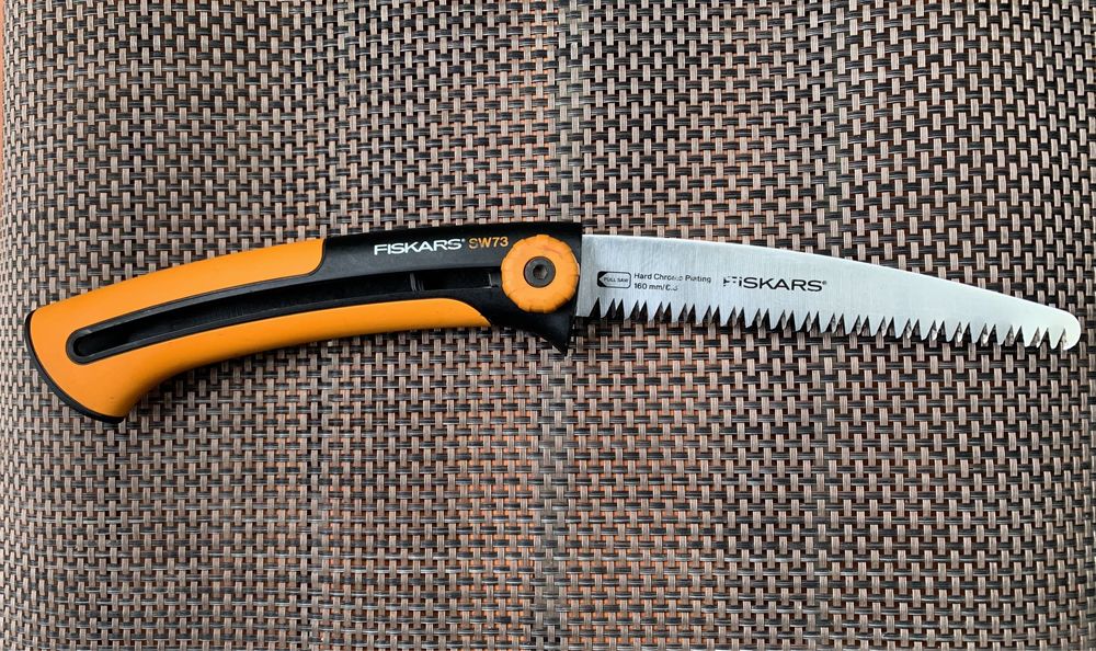 Пилка, пила ножівка садова сладна Fiskars SW73