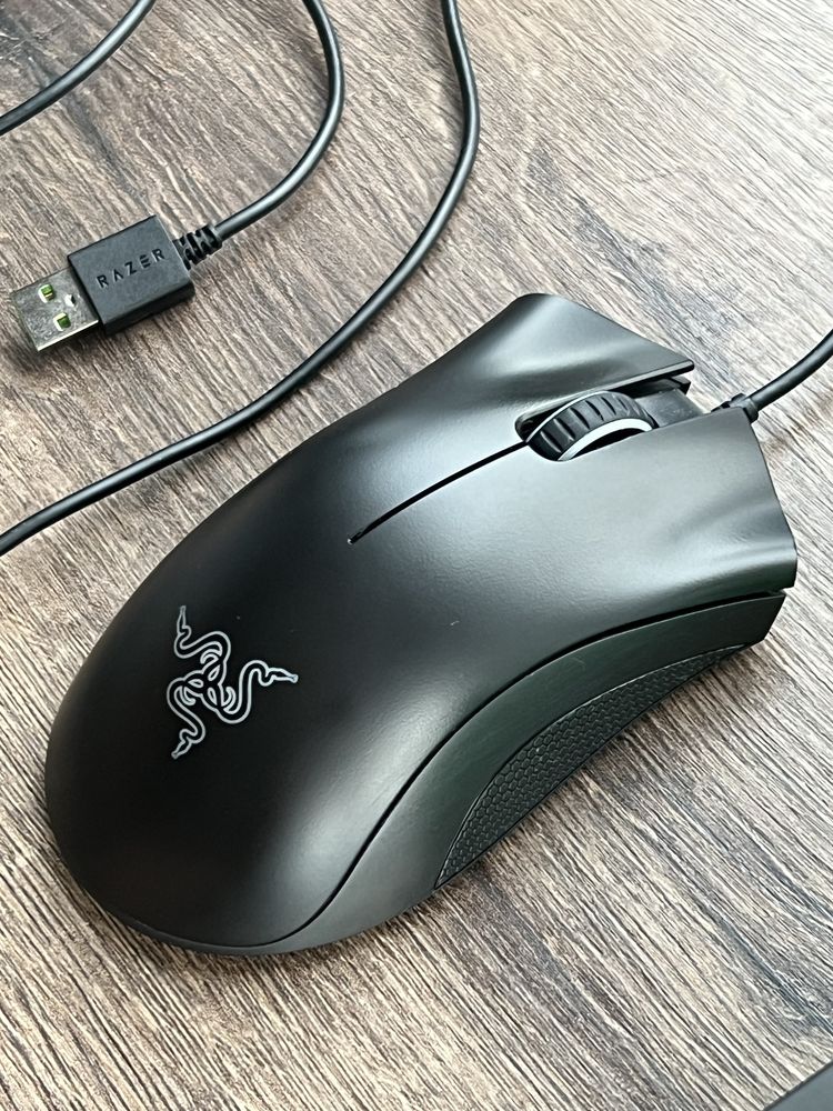 Миша Razer DeathAdder Essential USB Black