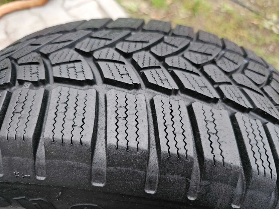 Zima Firestone 205/60 R16 6.5mm