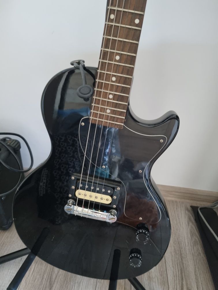 Gitara elektryczna epiphone junior + wzmacniacz STUDIO-10EQX